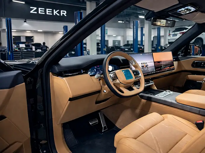 Архитектура SEA M и электронные блоки управления порогами ZEEKR 9X